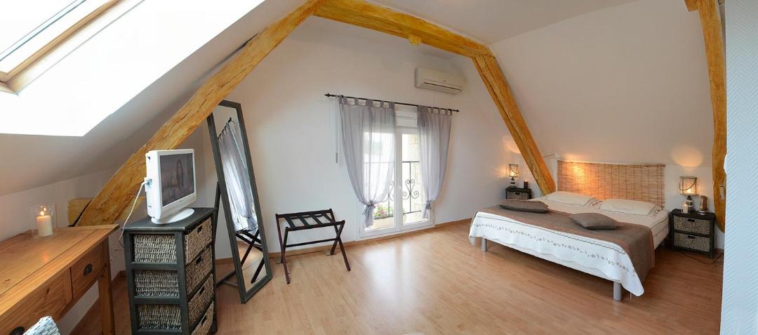 Photo of Bedroom in Cublac