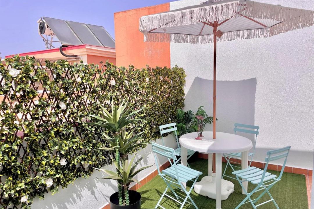 Photo of Patio Balcony in La Linea de la Concepcion