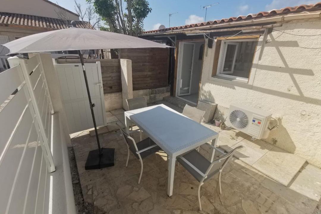 Photo of Patio Balcony in Mireval
