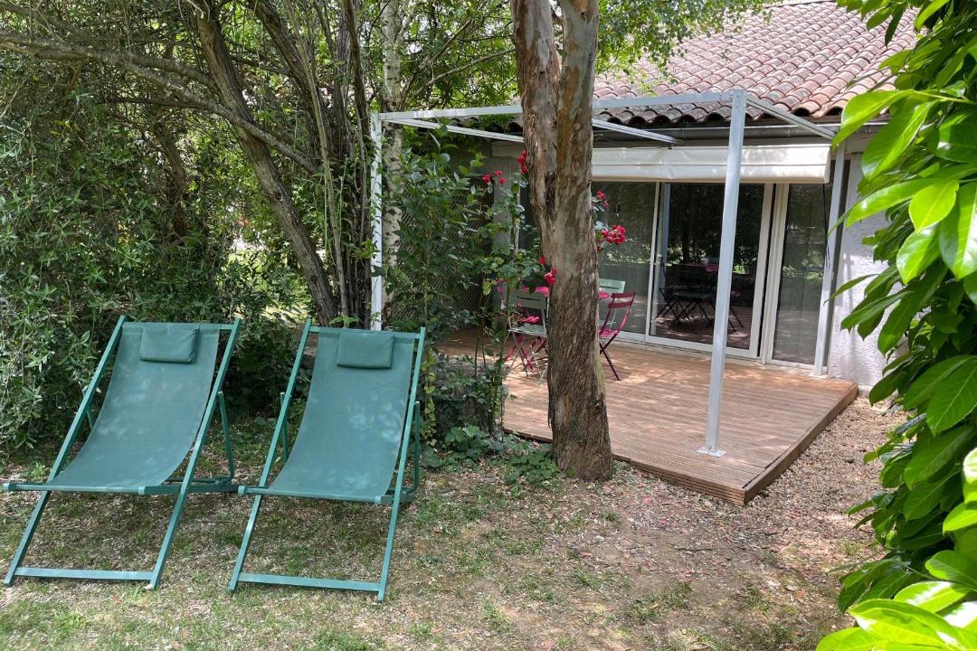 Photo of Others in Berrias-et-Casteljau
