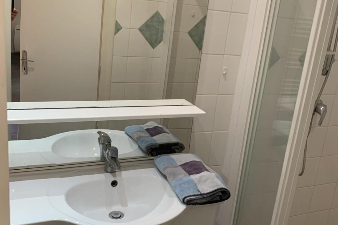 Photo of Bathroom in Chambery