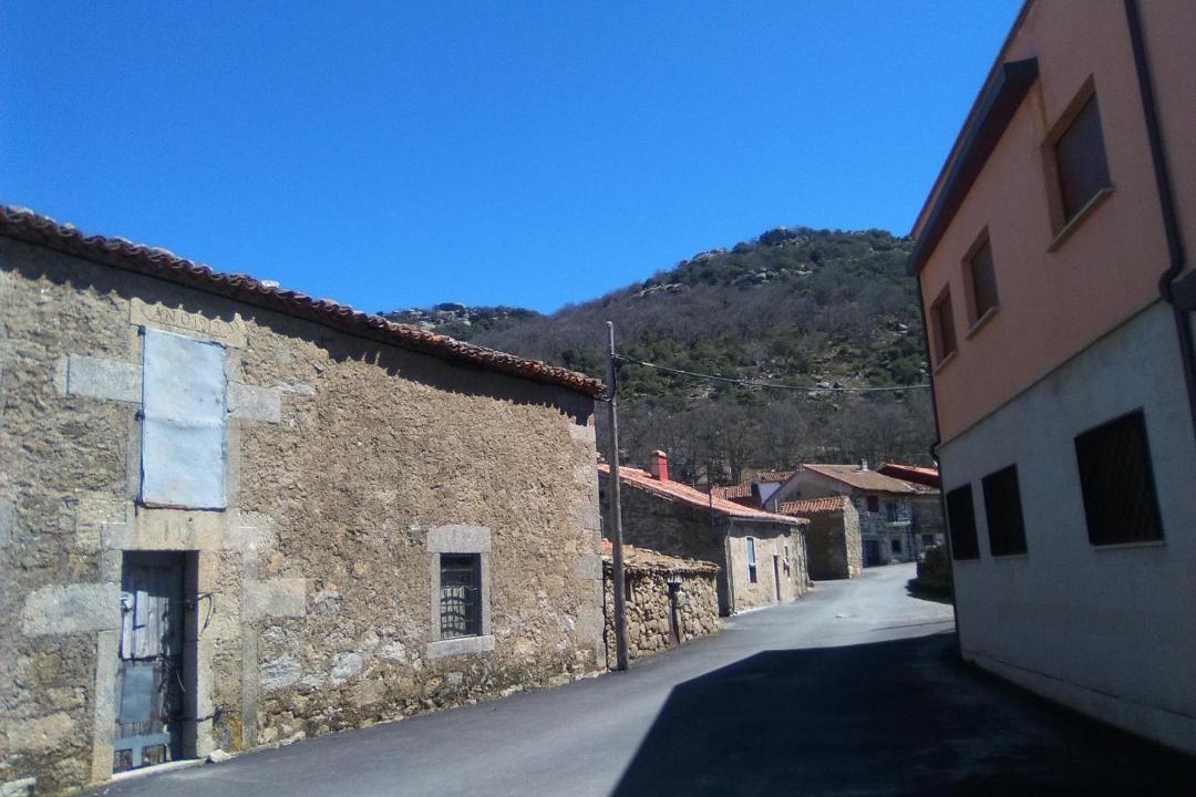 Photo of Buildings in Neila de San Miguel