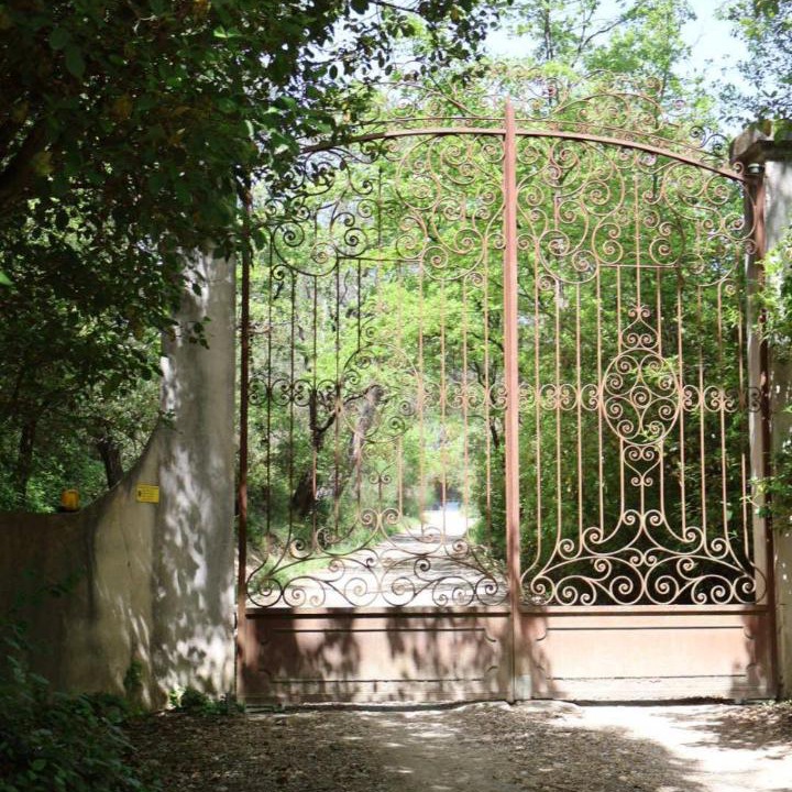 Photo of Others in Belcodene