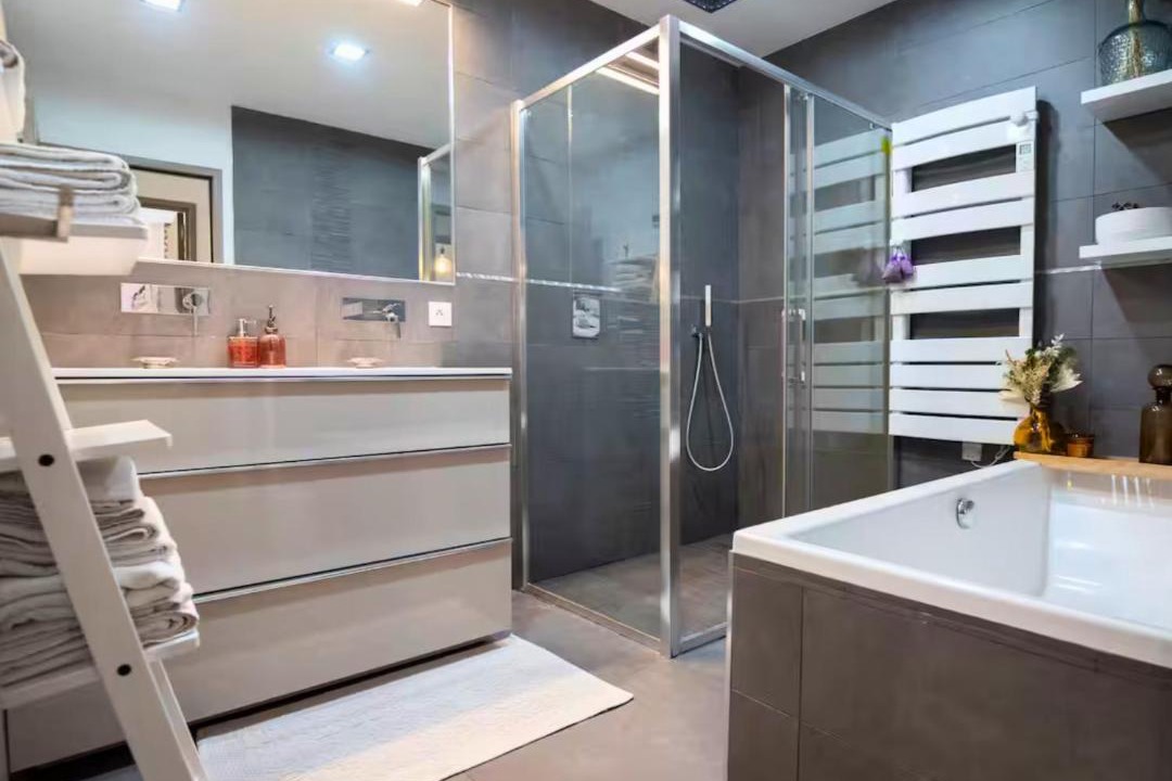 Photo of Bathroom in Sorgues