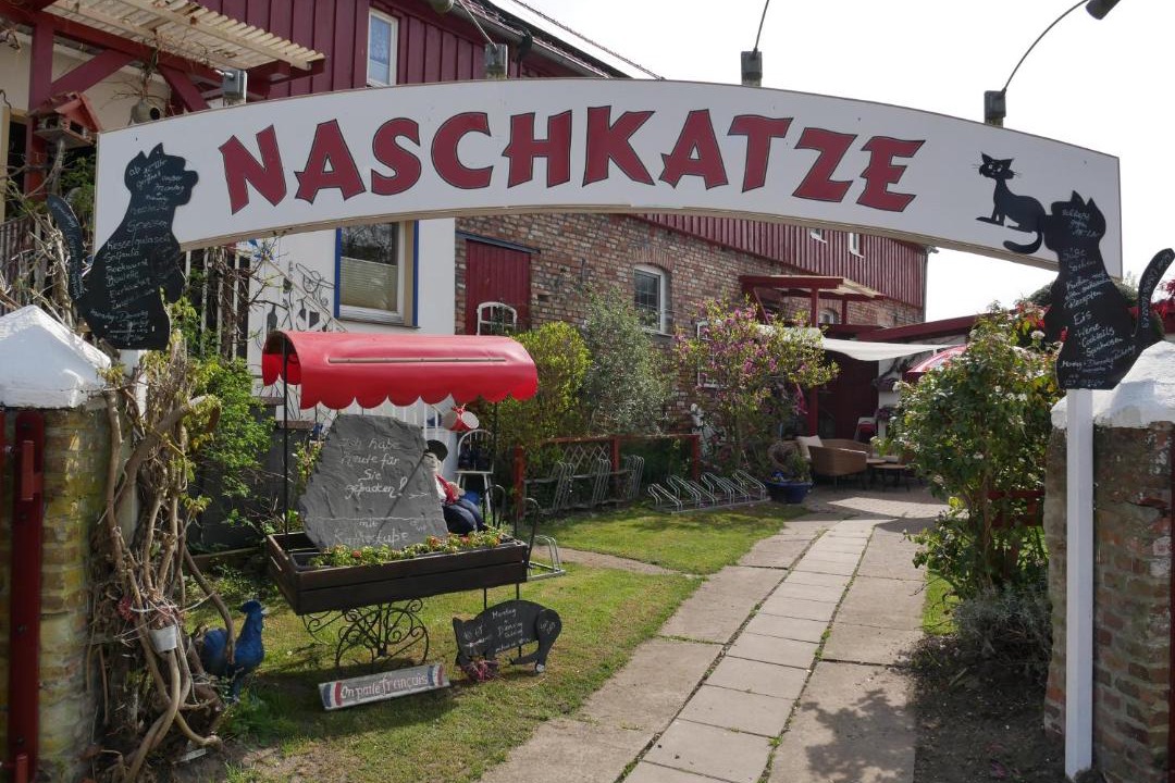 Photo of Others in Neeberg