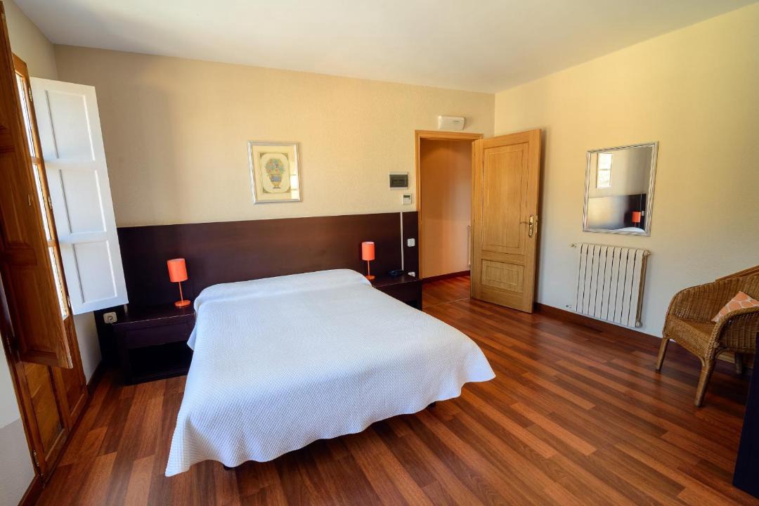 Photo of Bedroom in Molinaseca