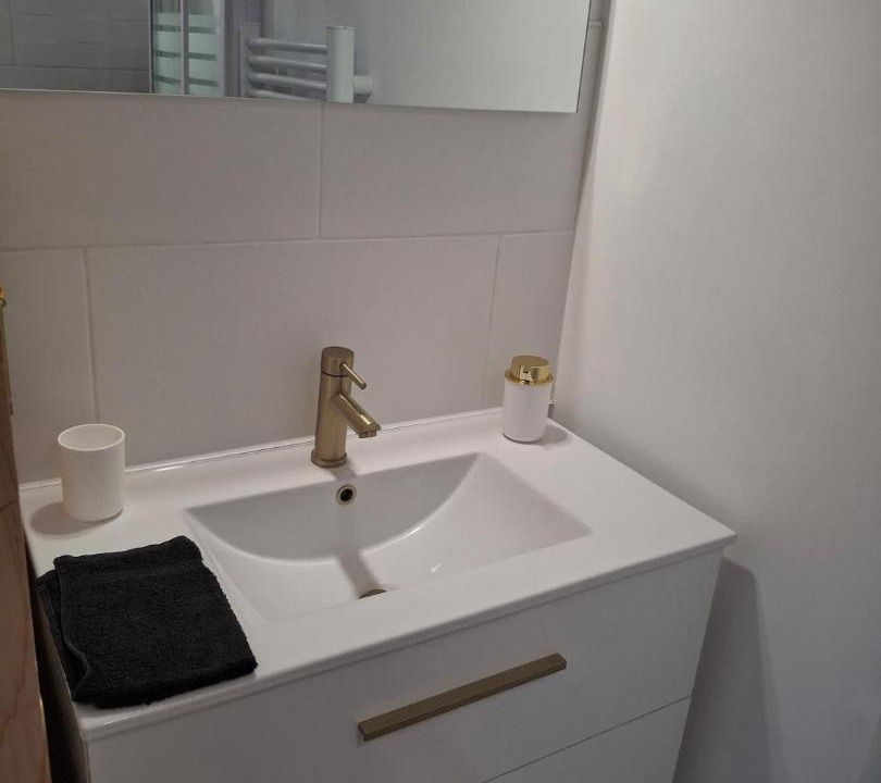 Photo of Bathroom in Faubourg
