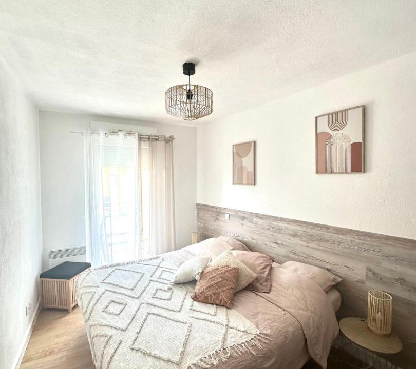 Photo of Bedroom in Port-Saint-Louis-du-Rhone