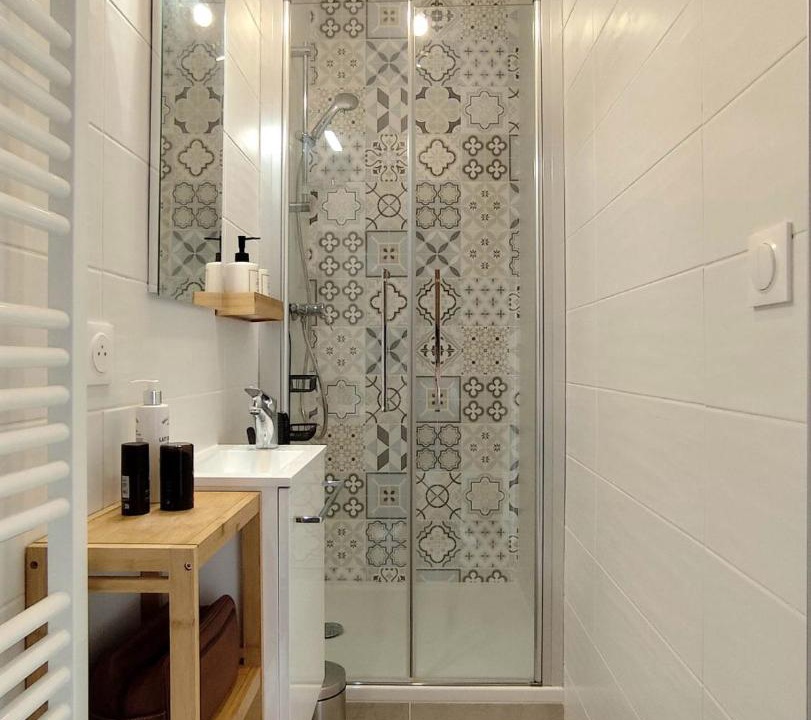 Photo of Bathroom in Suze-la-Rousse