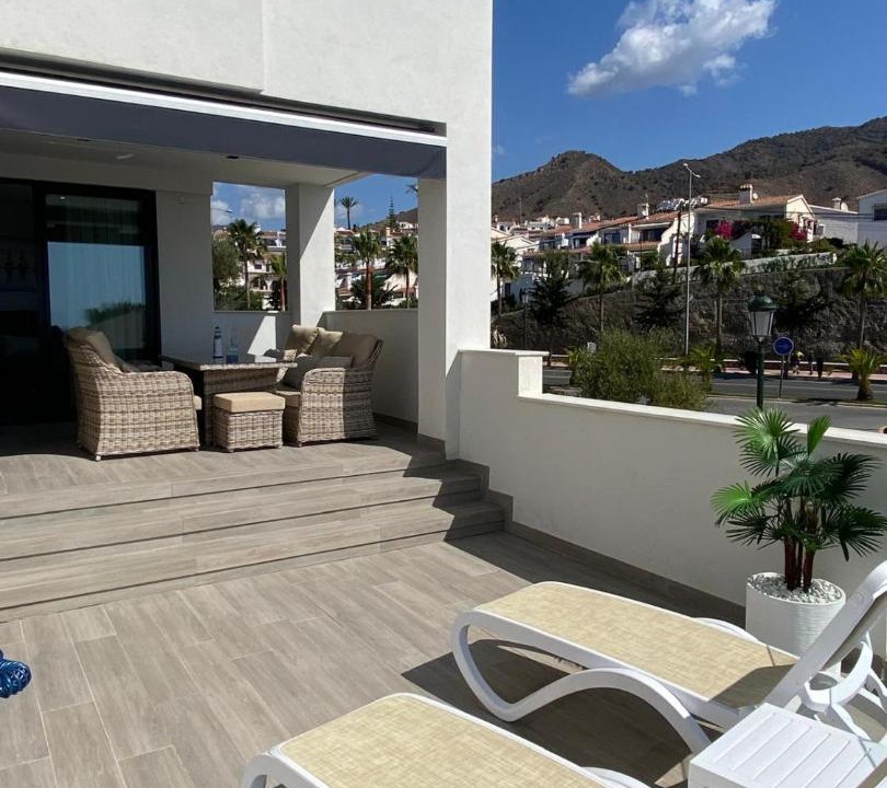 Photo of Patio Balcony in Chimenea