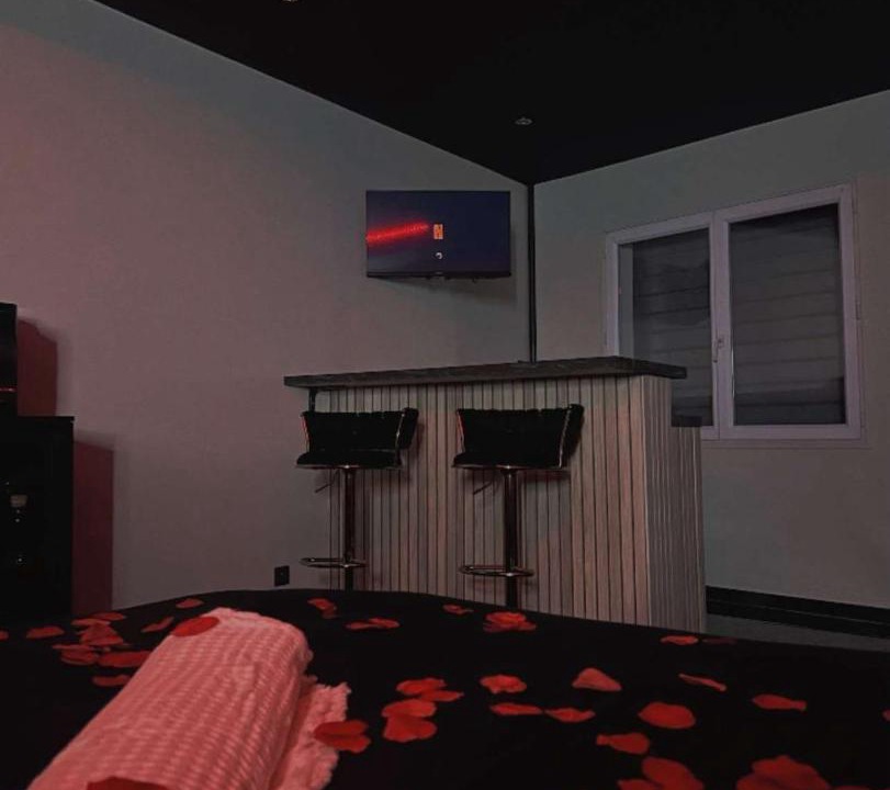 Photo of Bedroom in Secteur 5