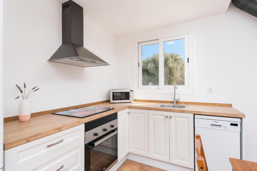 Photo of Kitchen in Cala Llombards