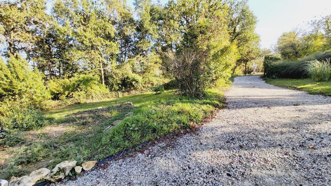 Photo of Outdoor in Noailles