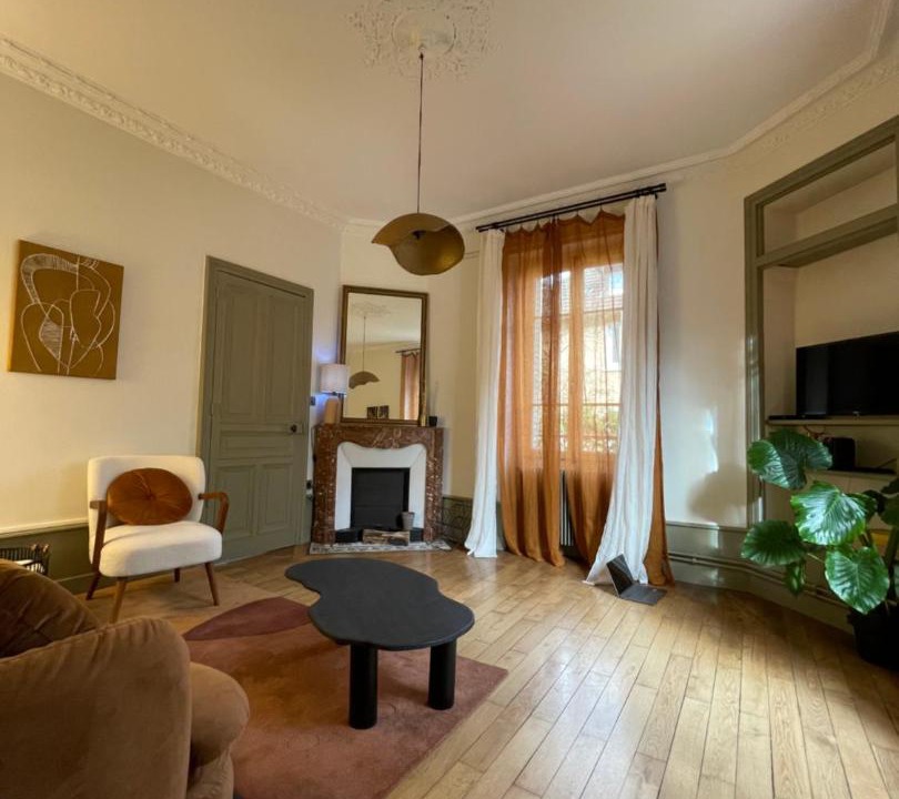 Photo of Livingroom in Lons-le-Saunier