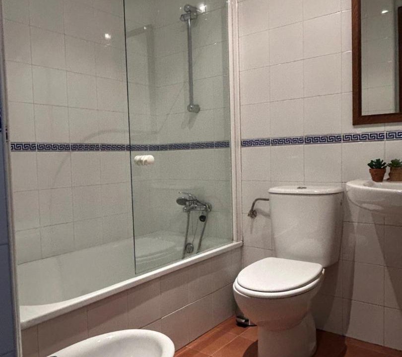 Photo of Bathroom in Lavadores