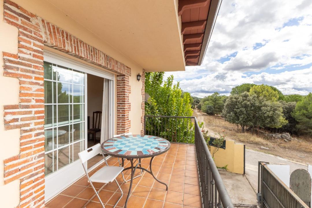 Photo of Patio Balcony in La Adrada