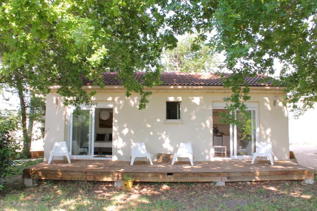 Photo of Others in Morieres-les-Avignon