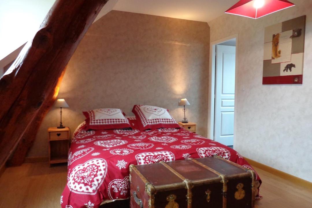Photo of Bedroom in Campan