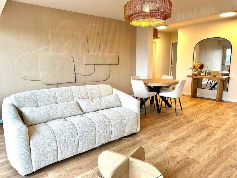 Photo of Livingroom in Divonne-les-Bains