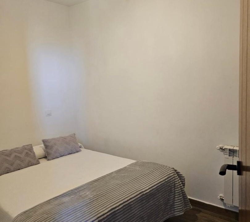 Photo of Bedroom in Alocen