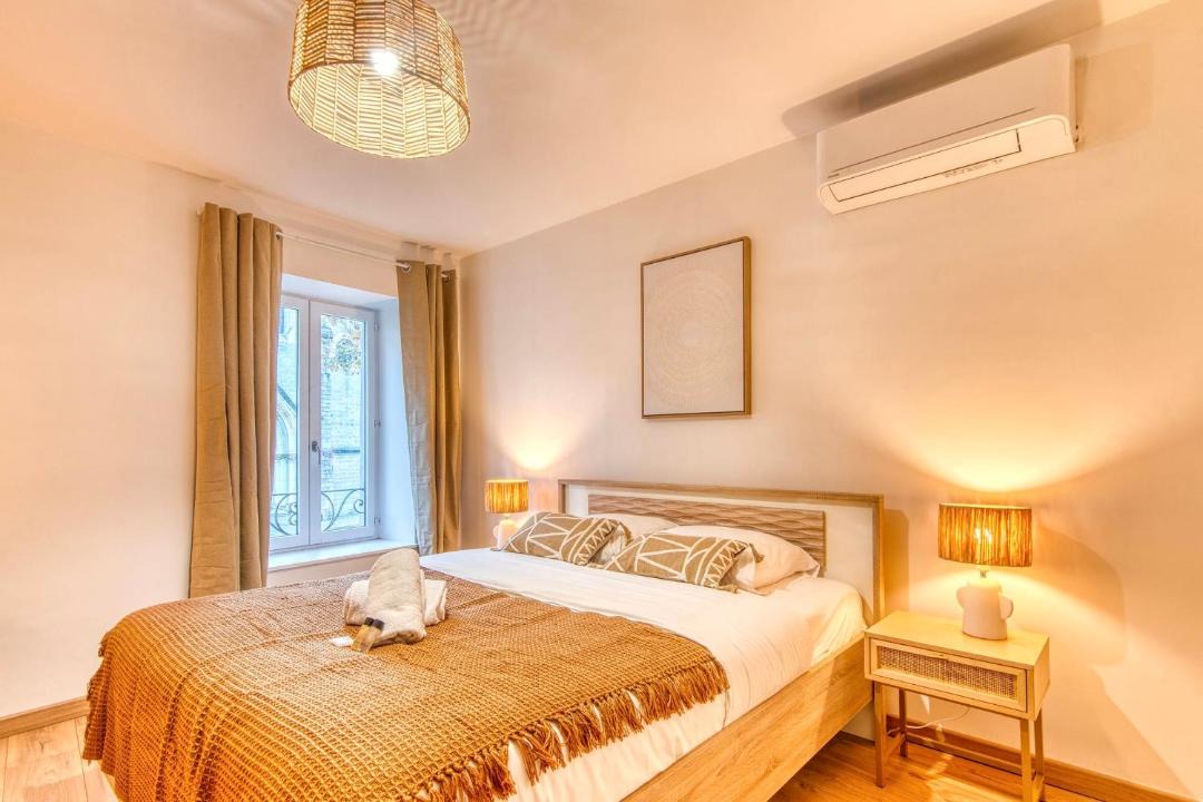 Photo of Bedroom in Brignais