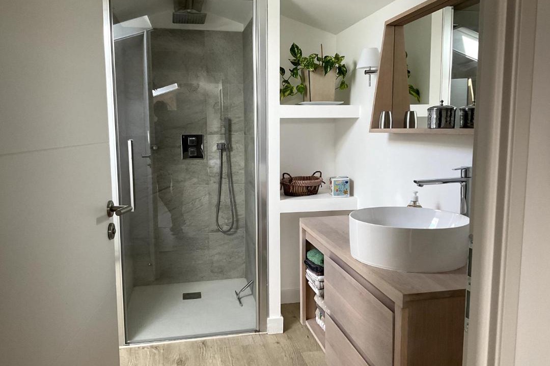 Photo of Bathroom in Arpaillargues-et-Aureillac