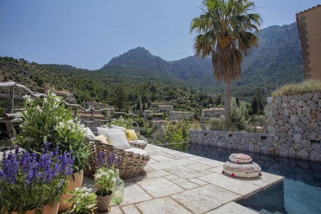 Photo of Others in Deia