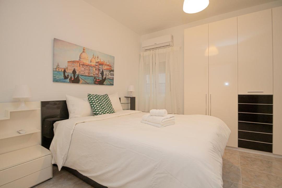 Photo of Bedroom in Triana
