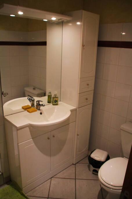 Photo of Bathroom in Lelex