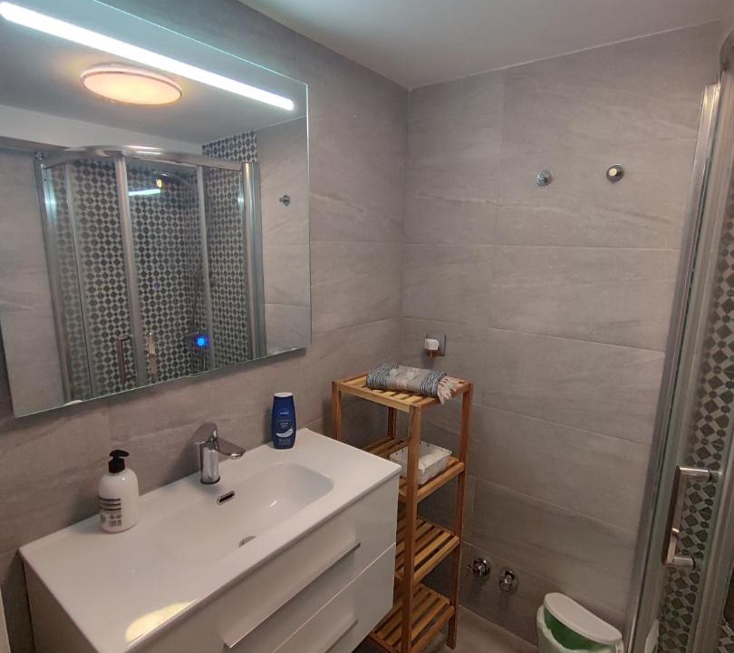 Photo of Bathroom in La Linea de la Concepcion