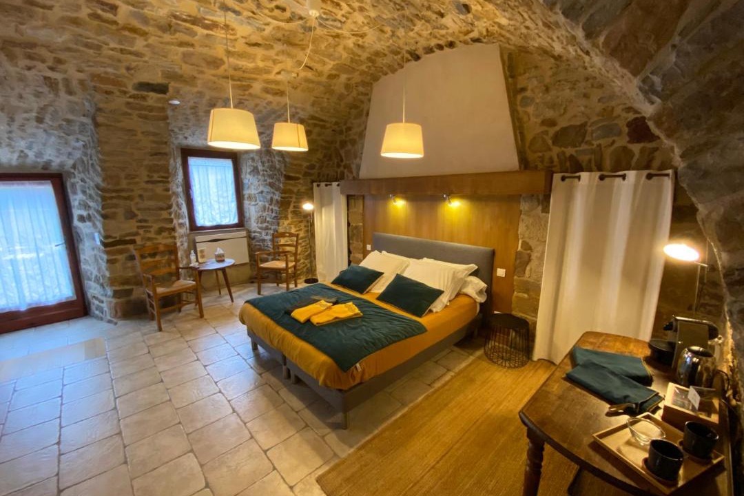 Photo of Bedroom in Saint-Beauzely