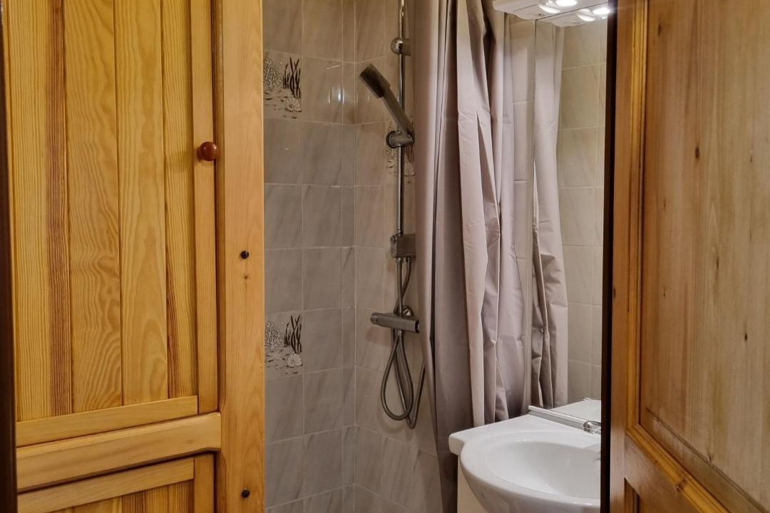 Photo of Bathroom in Mijoux