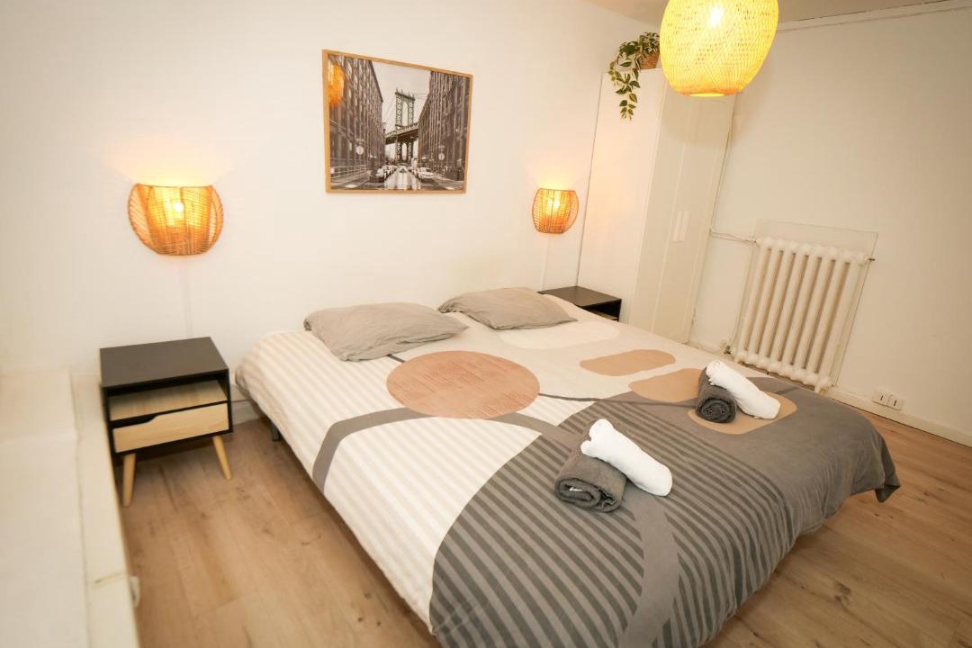 Photo of Bedroom in Port-de-Bouc
