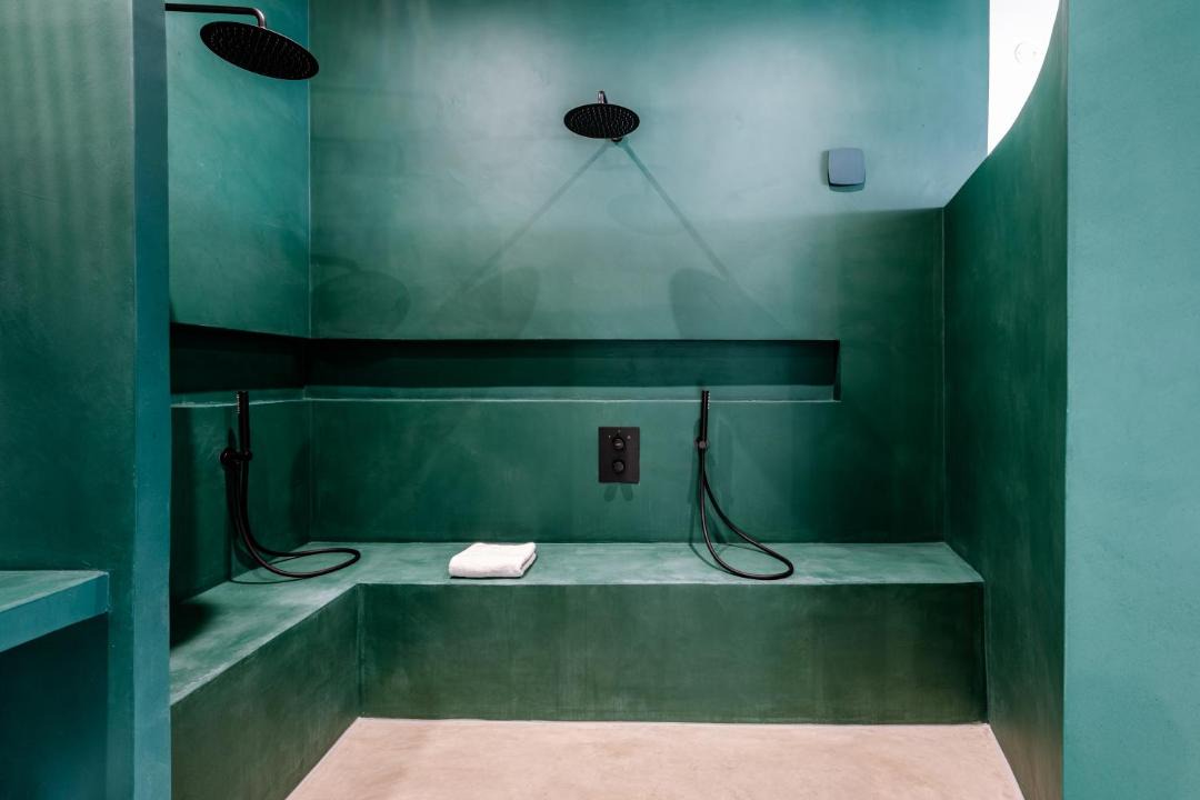 Photo of Bathroom in Nyons