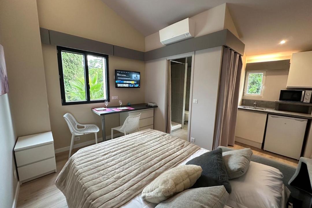 Photo of Bedroom in Milhaud