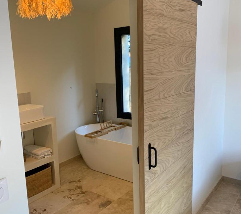 Photo of Bathroom in Eygalieres