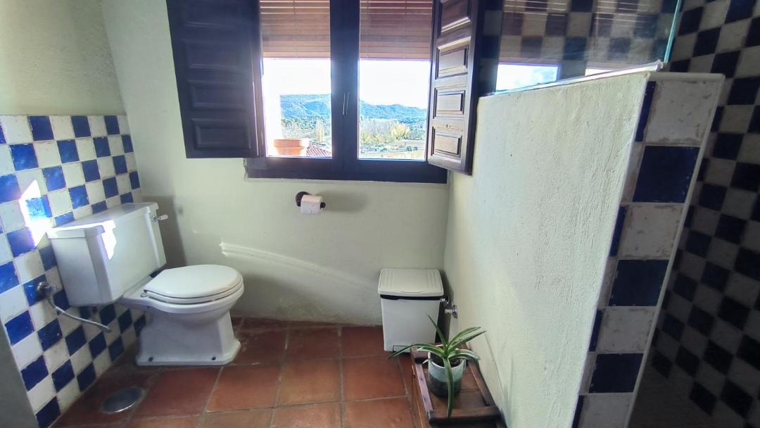 Photo of Bathroom in Duron