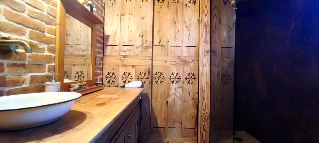 Photo of Bathroom in Saint-Laurent-en-Grandvaux