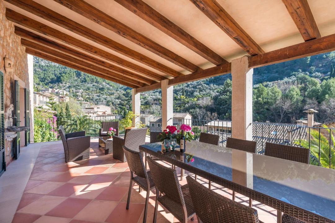 Photo of Patio Balcony in Fornalutx