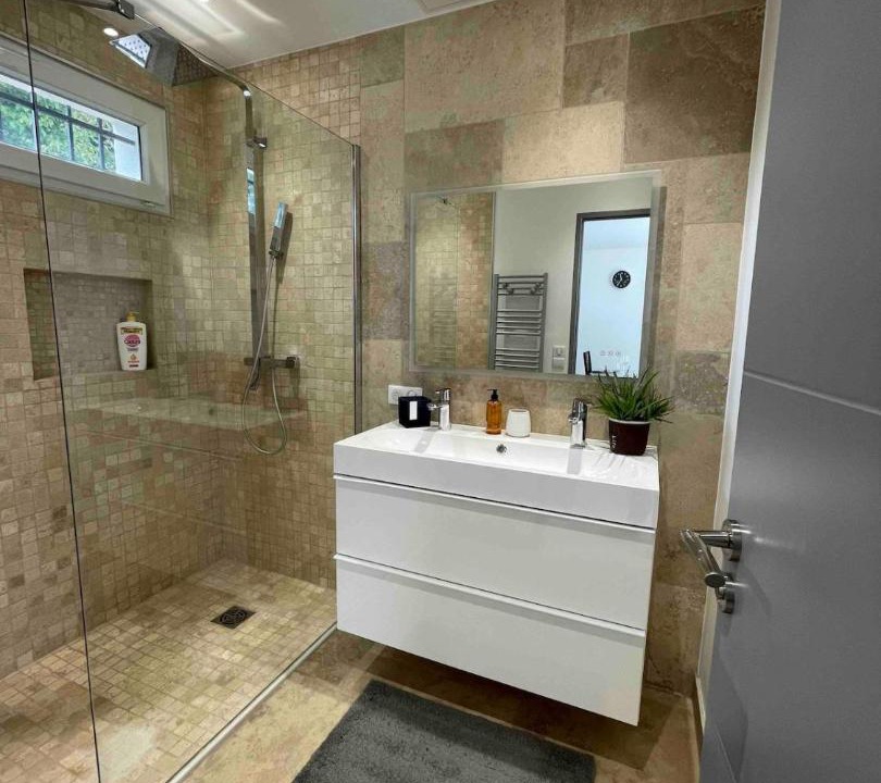 Photo of Bathroom in Aix-en-Provence