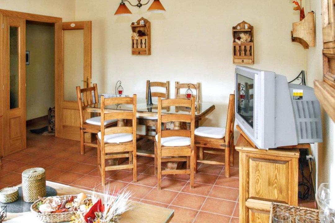 Photo of Kitchen in Narrillos de San Leonardo