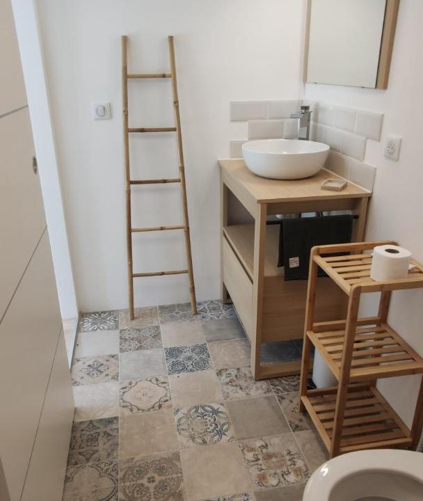 Photo of Bathroom in Les Pennes-Mirabeau