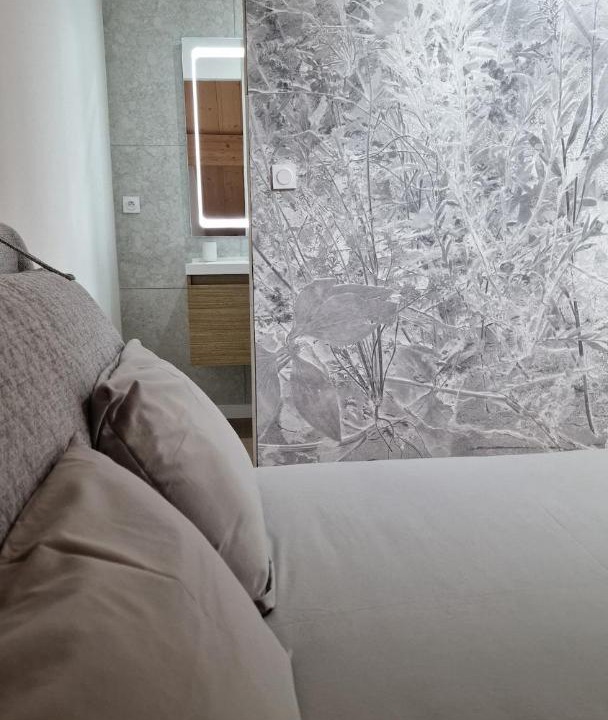 Photo of Bedroom in Morbier