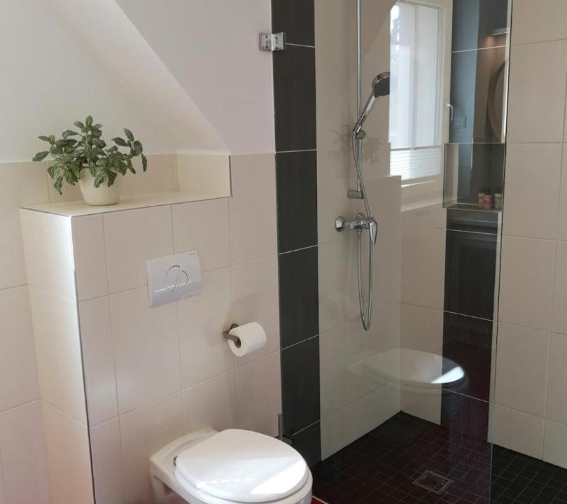 Photo of Bathroom in Daasdorf a. Berge