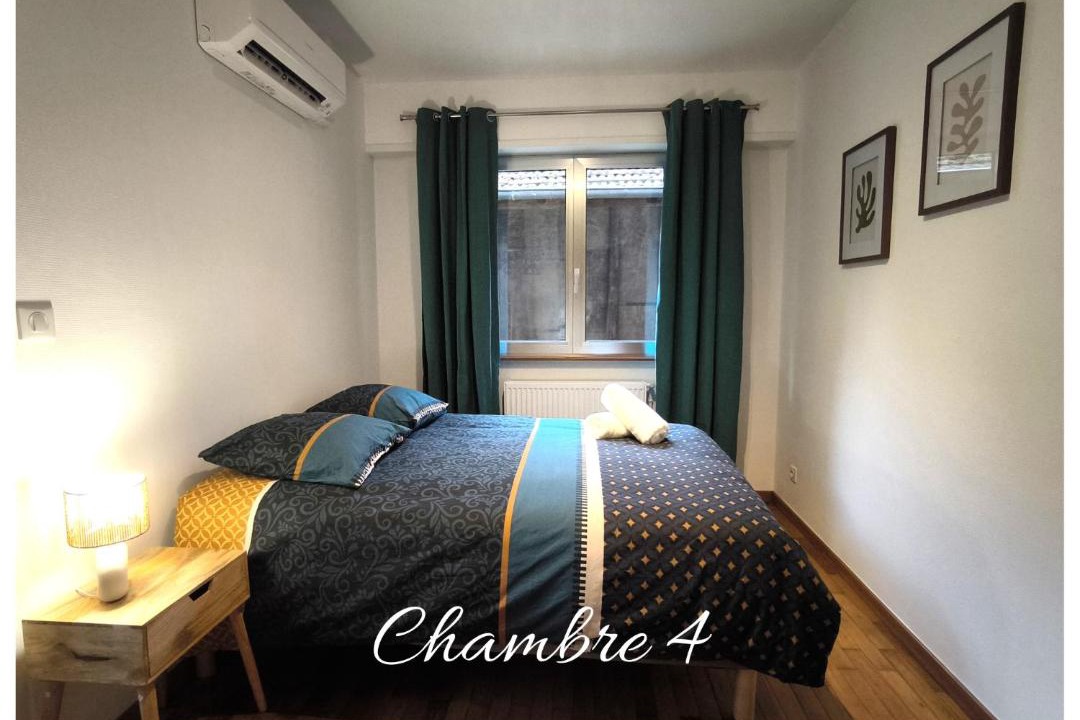 Photo of Bedroom in Sarreguemines
