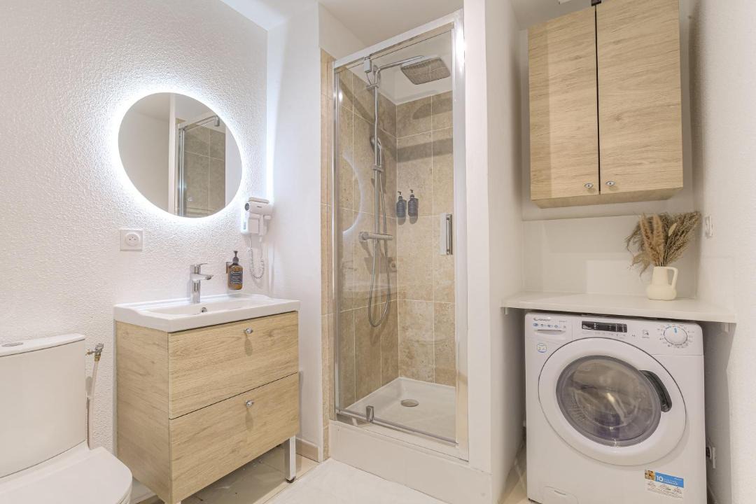 Photo of Bathroom in Bron