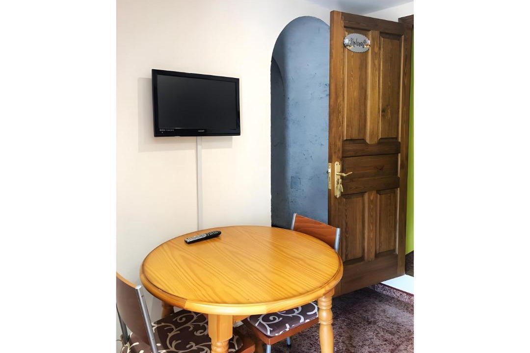 Photo of Livingroom in Salinas