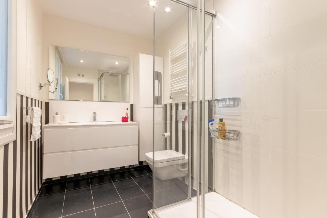 Photo of Bathroom in Bilbao City Centre
