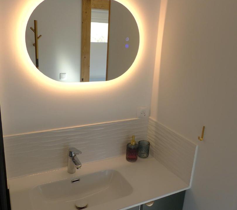 Photo of Bathroom in Excenevex