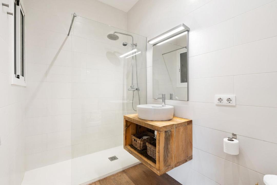Photo of Bathroom in El Parc i la Llacuna del Poblenou